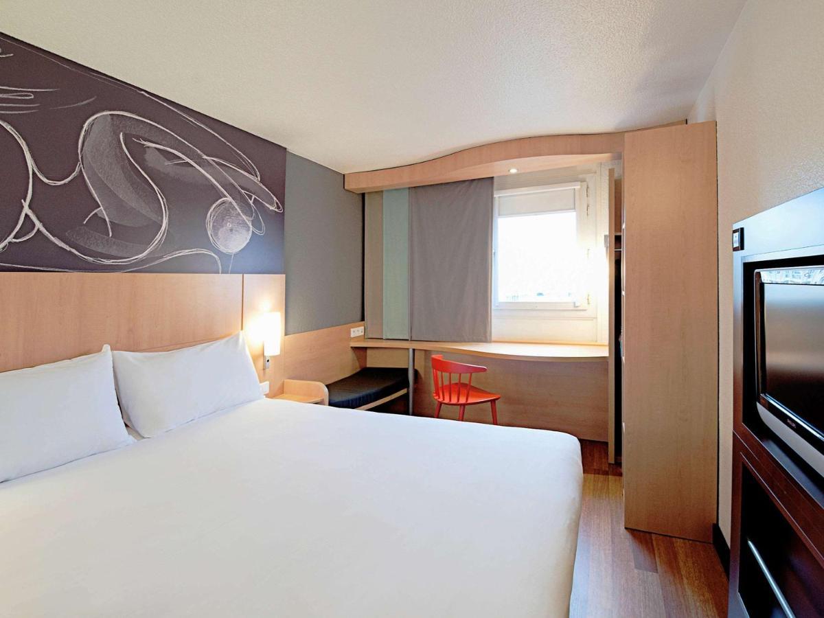 Hotel Ibis Aubenas Exteriér fotografie