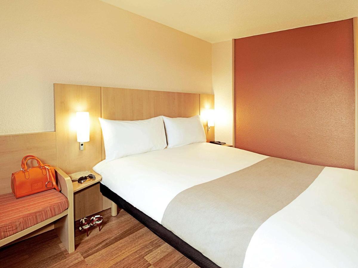 Hotel Ibis Aubenas Exteriér fotografie